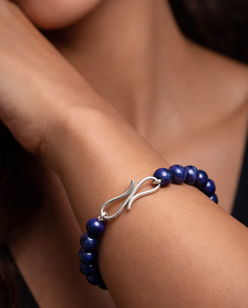 Pulsera de lapislazuli con Cierre de Plata
